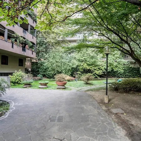 Renovated Flat Near Duomo - Lamarmora * Milan
