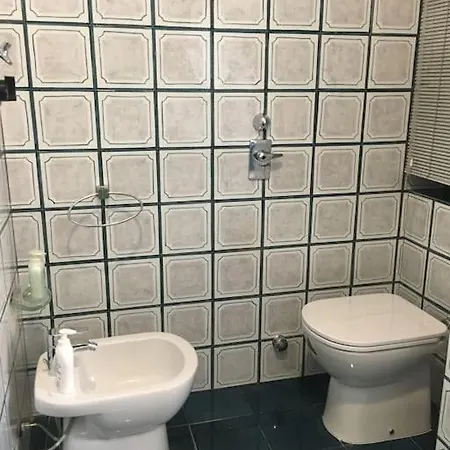 Elegant San Babila ,5 Minutes From Duomo