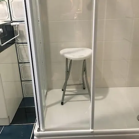 Elegant San Babila ,5 Minutes From Duomo Daire