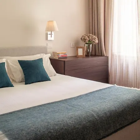 Sant'ambrogio Luxury R&r Milan