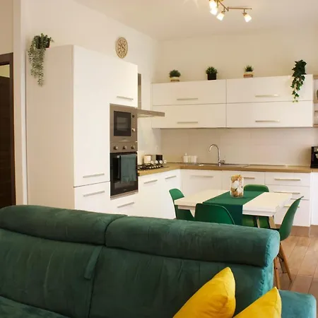 Spacious And Welcoming In *