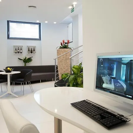 Hotel Gatto Bianco Mia