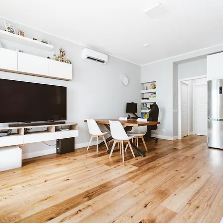 Mico Citylife Luxuryflat, 100m Metro Apartmán *