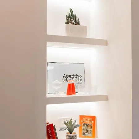 Ross Quadrell - Apartamento *