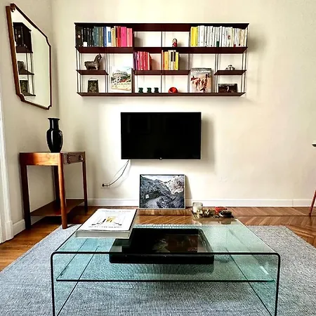 Apartment I Host - Jommelli 12 Milan