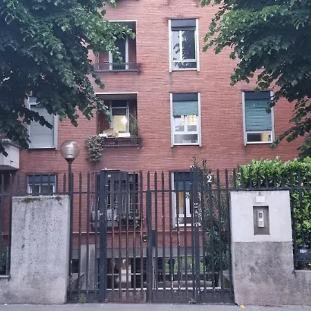 Appartement Monolocale Metro M3 Affori