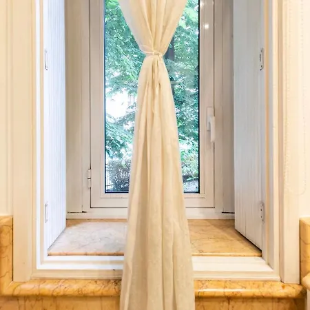 Klimt - Luxury Design * Milán