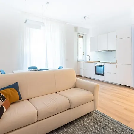 Modern New Near Corso Sempione * 밀라노