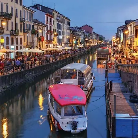 Apartment Zona Duomo E Navigli Milan
