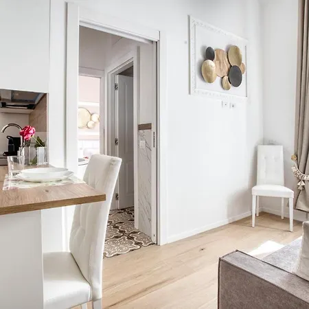 Joivy Old Navigli Family * Milaan