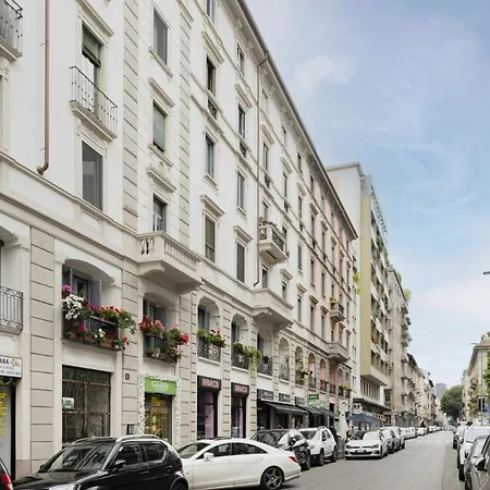 Easylife - - Gregorio 17 P2 - Porta Venezia Milaan