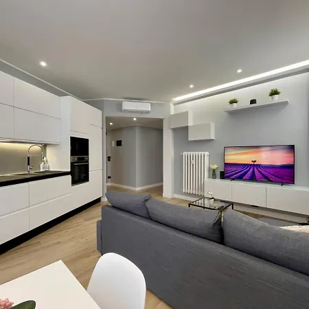 Luxury Downtown - Mf *