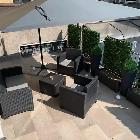 Center - Porta Romana דירה