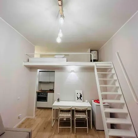 Apartment Near Bocconi Milan