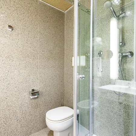 Hotiday Turro 4* Milán