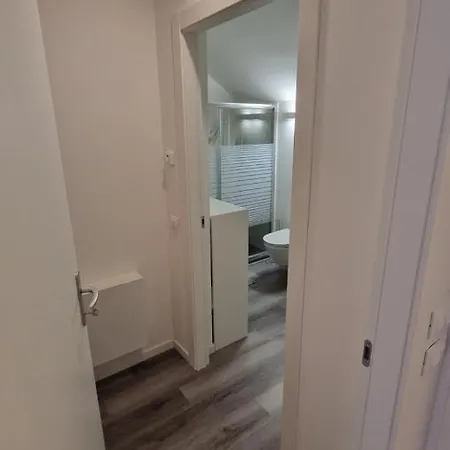 Cozy Affori M3 밀라노