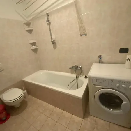 Apartament La Casa Dell'isola Mediolan