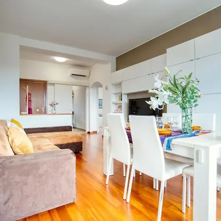 Caseospitali - Casa Parkview, Ampio Trilo Per Famiglie Sul Parco Milan