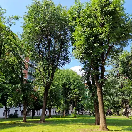 Giardino Sul Naviglio Милан