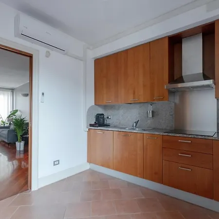 Attico In Piazza Duomo Apartamento *