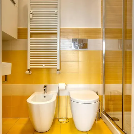 Apartment Caseospitali - Casa Parkview, Ampio Trilo Per Famiglie Sul Parco Milan
