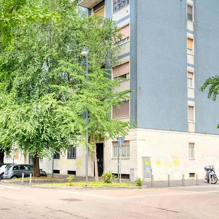 Apartment Caseospitali - Casa Parkview, Ampio Trilo Per Famiglie Sul Parco *