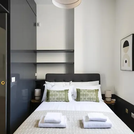 Easylife - Elegante Dimora A Due Passi Dal Duomo Appartamento