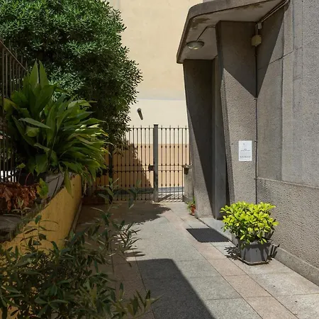 Canonica 32 - Arco Della Pace *