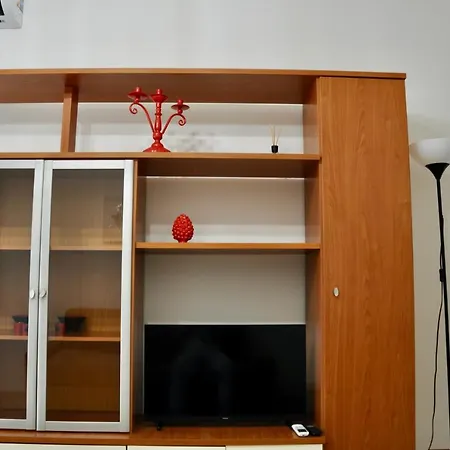 M.aurelio Red * Milan