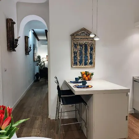 Apartment Arty Collection, Terrazza In Porta Venezia *