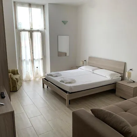 Naviglio Apartment *