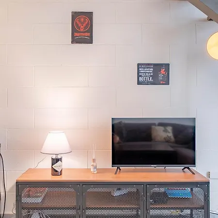 Guest Planet - Splendido Loft Dergano M3 Appartement