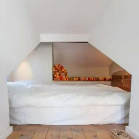 Guesthost - Cosy Milano- Corso