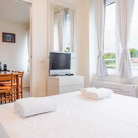 Guest Planet - Living Fortezza 27! Apartman *