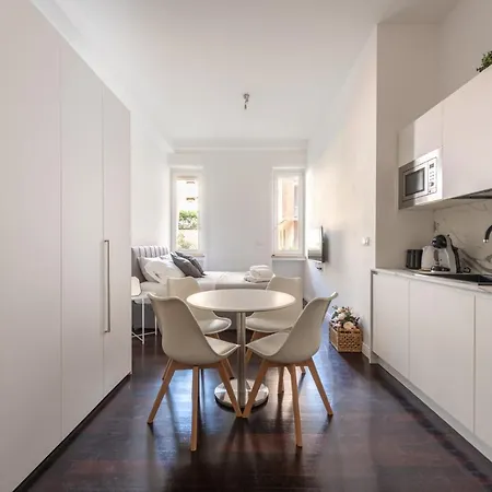Bandello House, Corso Magenta - Daire