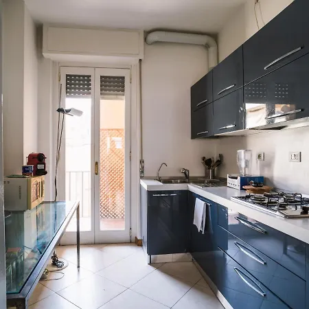 Spacious New Apt - Centrale דירה