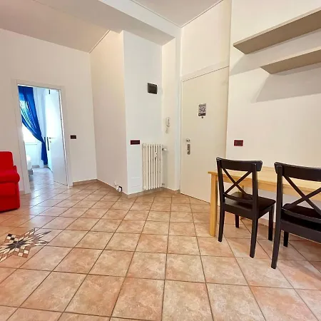 Kibilu - Piazzale Archinto 1 - Stazione Garibaldi - Zona Isola