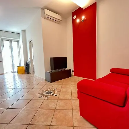 Kibilu - Piazzale Archinto 1 - Stazione Garibaldi - Zona Isola Milan