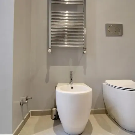 Milanrentals - Iris * Milano