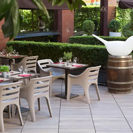 Starhotels Ritz מלון מילאנו