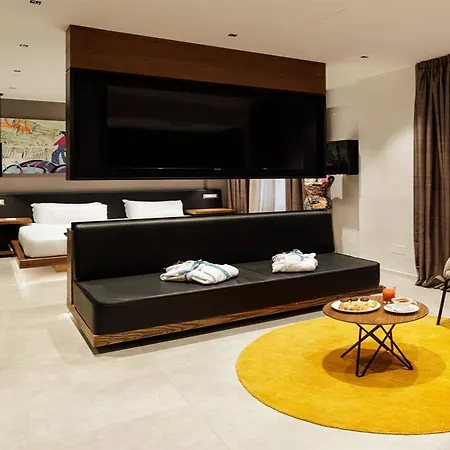 The Corner Duomo Ξενοδοχείο 4*