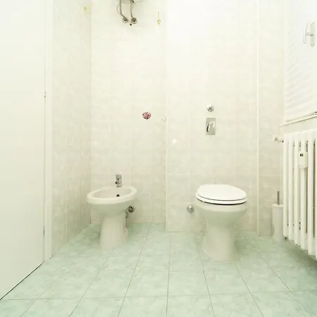 شقة Luminoso Trilocale Wifi Vicino Metro