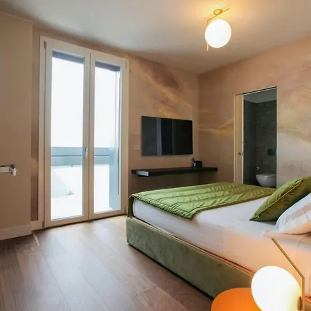 Luxury With 2 Bedroom In Porta Nuova Prázdninový dům Milán
