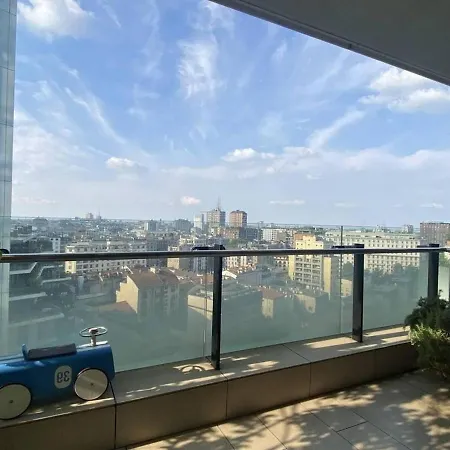 2 Bedroom Luxury In Viale Della Liberazione Milán