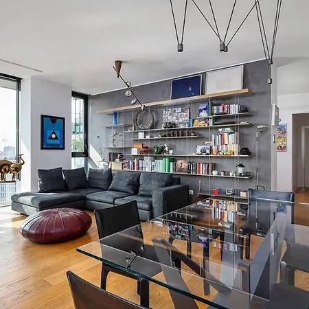 2 Bedroom Luxury In Viale Della Liberazione Prázdninový dům