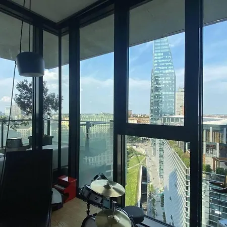 2 Bedroom Luxury In Viale Della Liberazione *