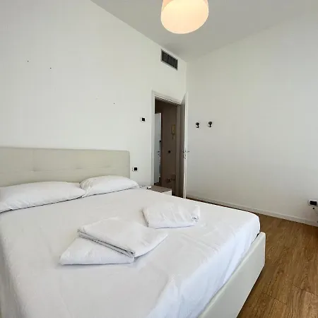 Kibilu - Via Stampa - Centre - Duomo דירה *