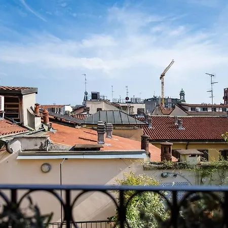 Duomo - Prestigious Penthouse With Panoramic View Апартаменты *