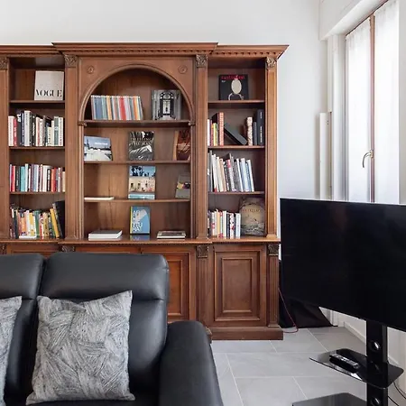 Close To Duomo 公寓