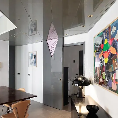 Close To Duomo 公寓